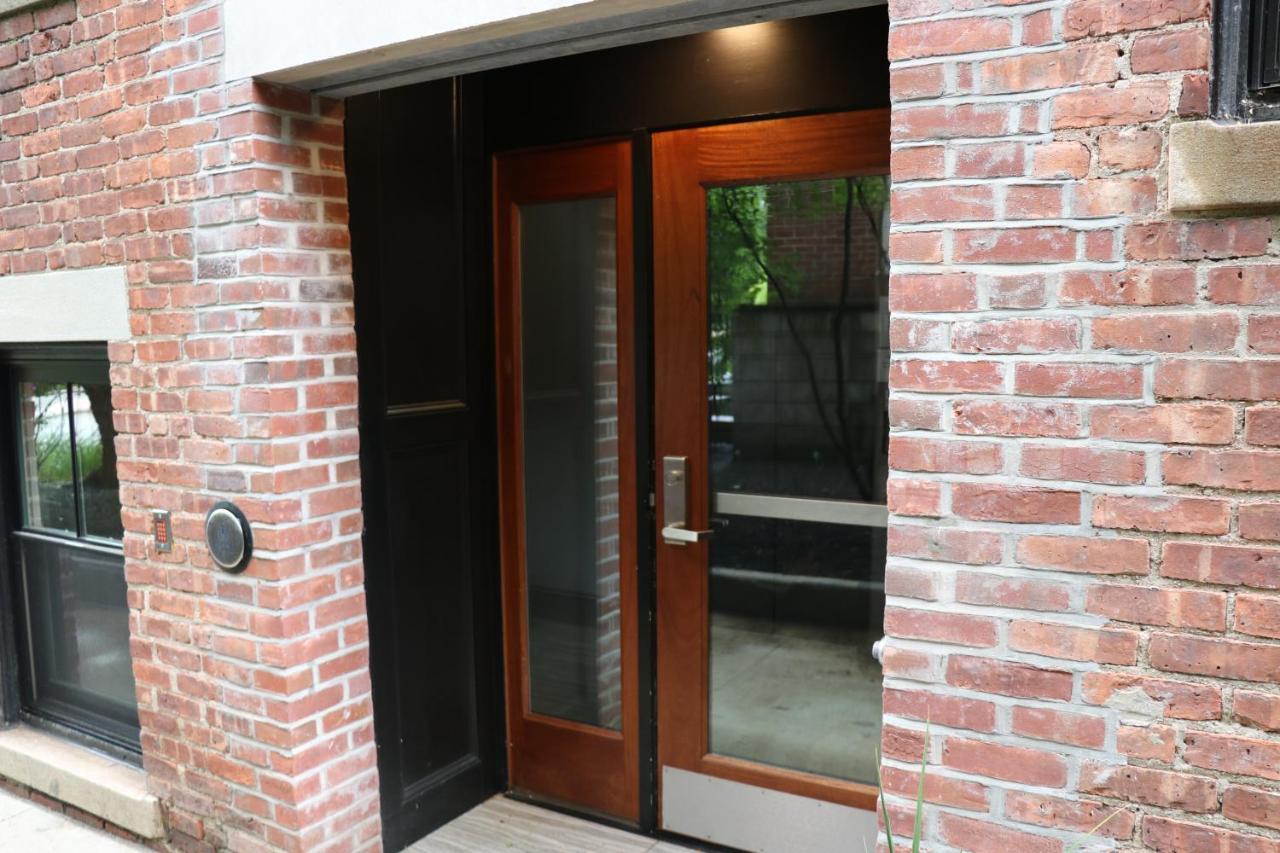 A Stylish Stay W/ A Queen Bed, Heated Floors.. #18 Brookline Exterior foto